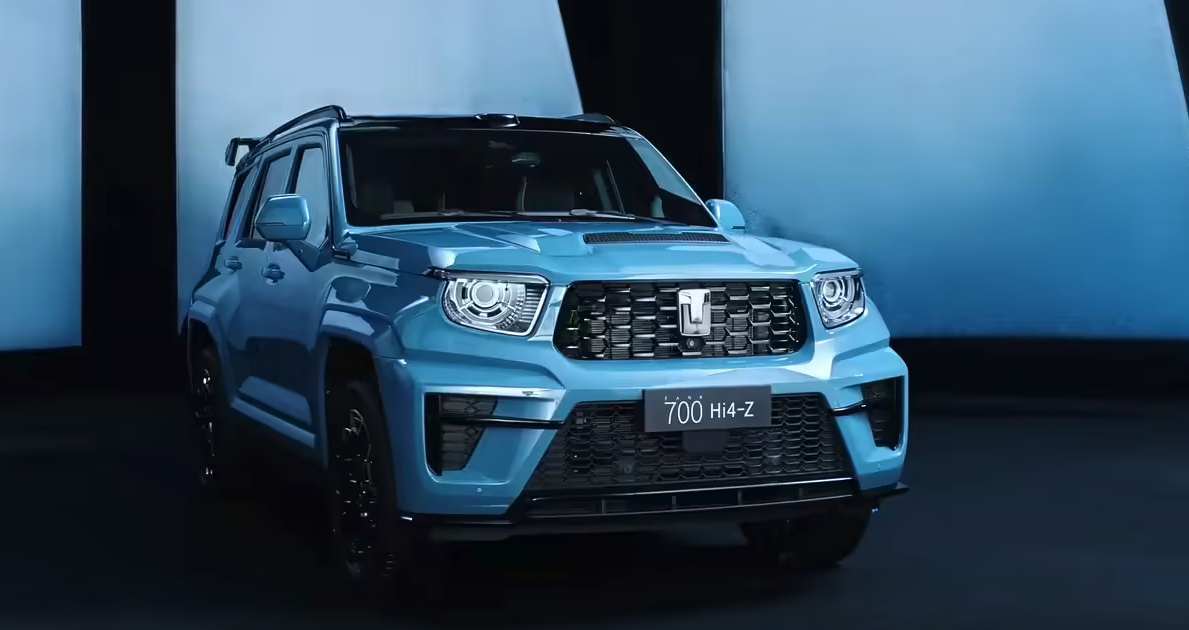 魏建军公布坦克700 Hi4-Z官方影像 全新配色+麒麟元素焕新